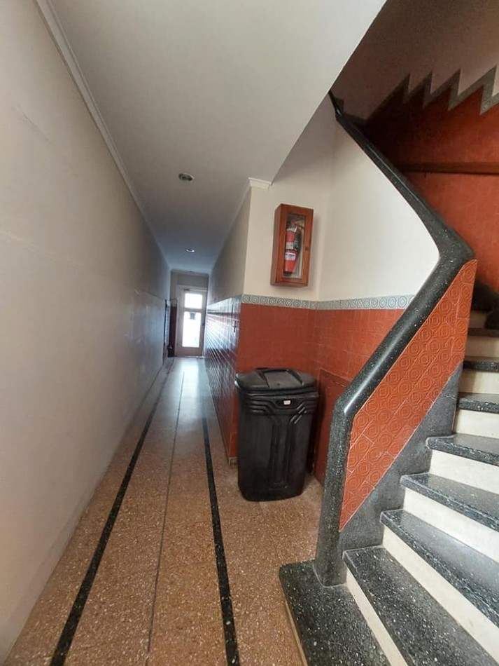 Vendo Depto. 3 amb en La Perla (INTERNO)