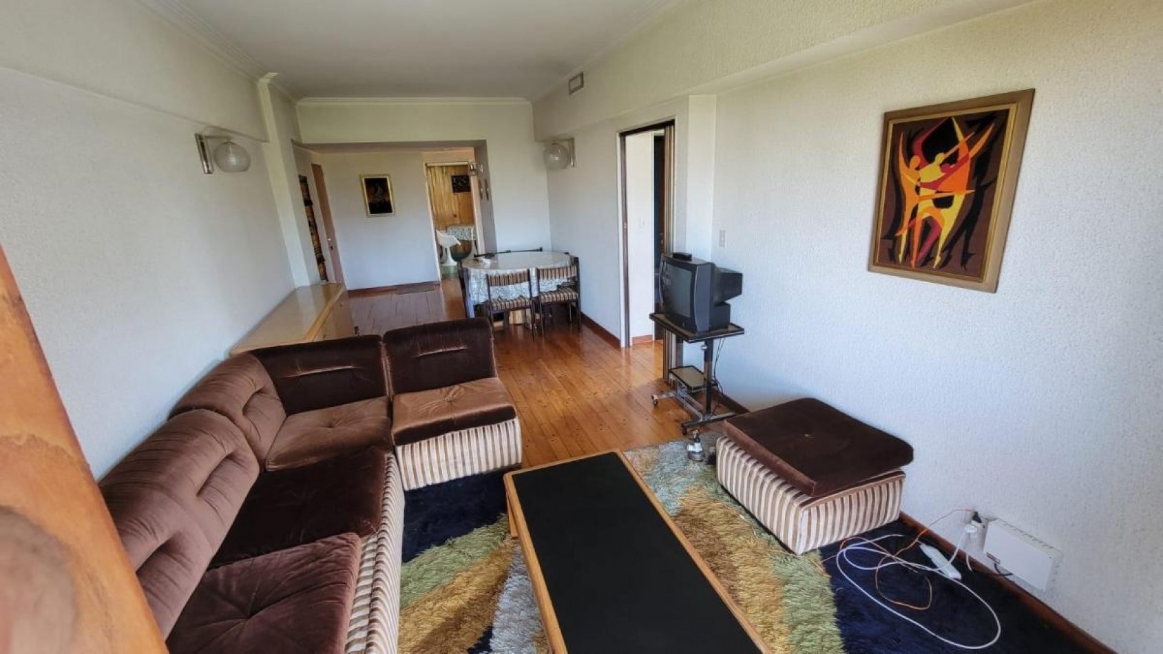 VENTA DEPARTAMENTO 4 AMBIENTES EN LA PERLA