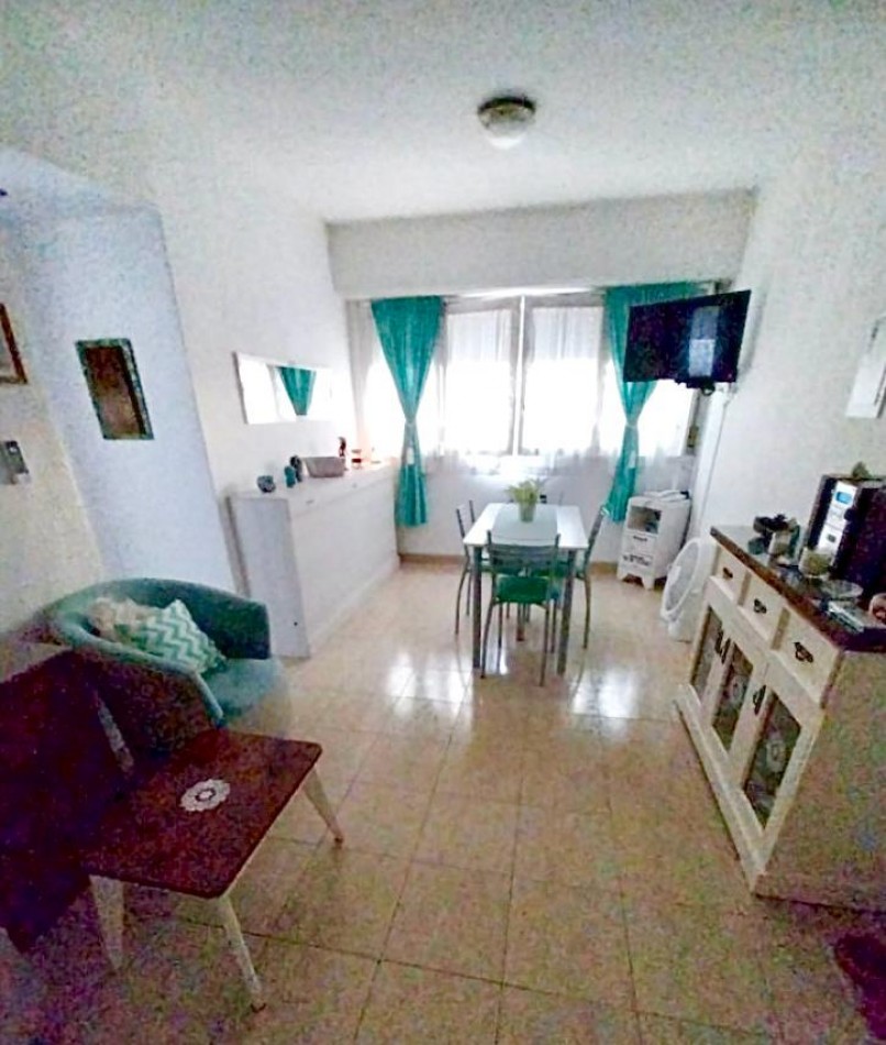 Hermoso departamento 2 ambientes frente al mar!!