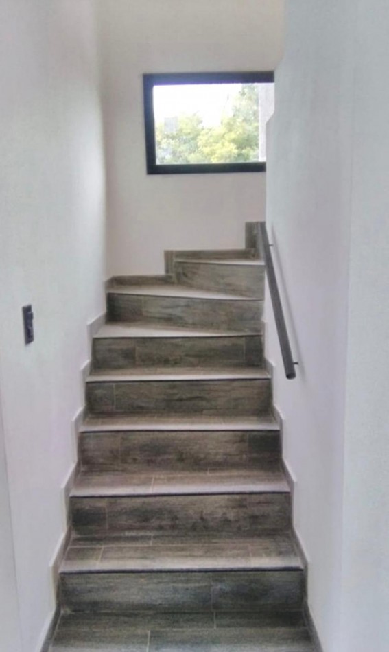 CASA 4 amb con cochera