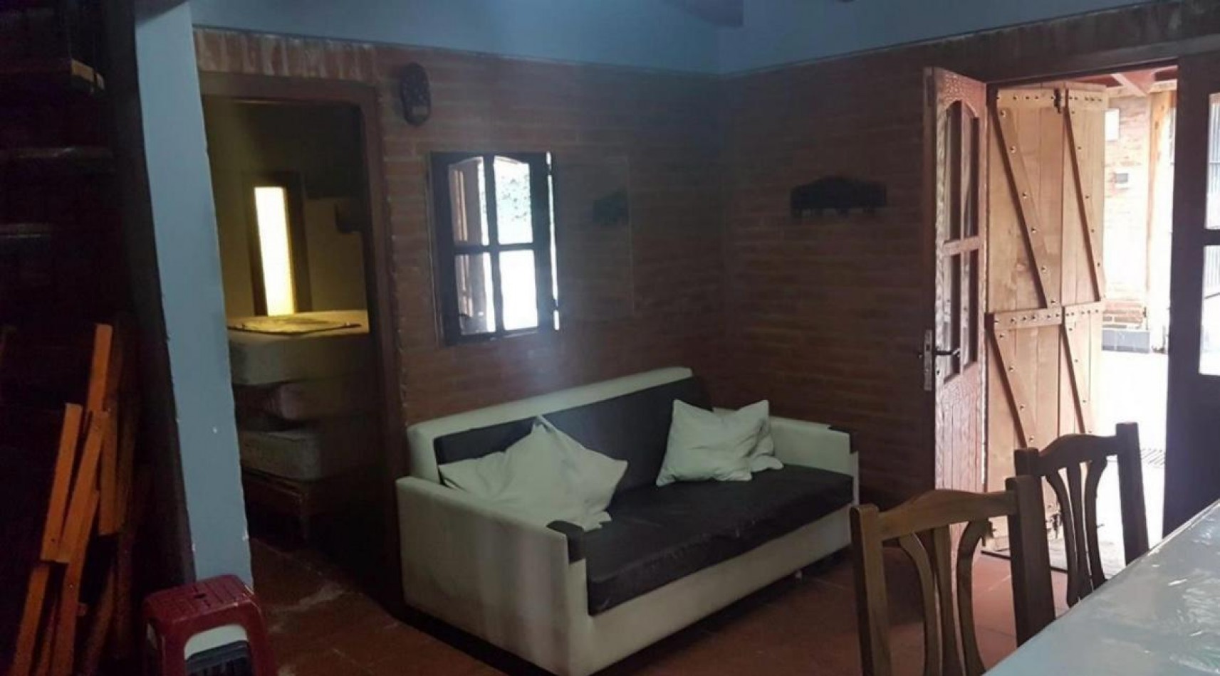 CHALET 4 AMBIENTES CON PISCINA Y APTO CREDITO