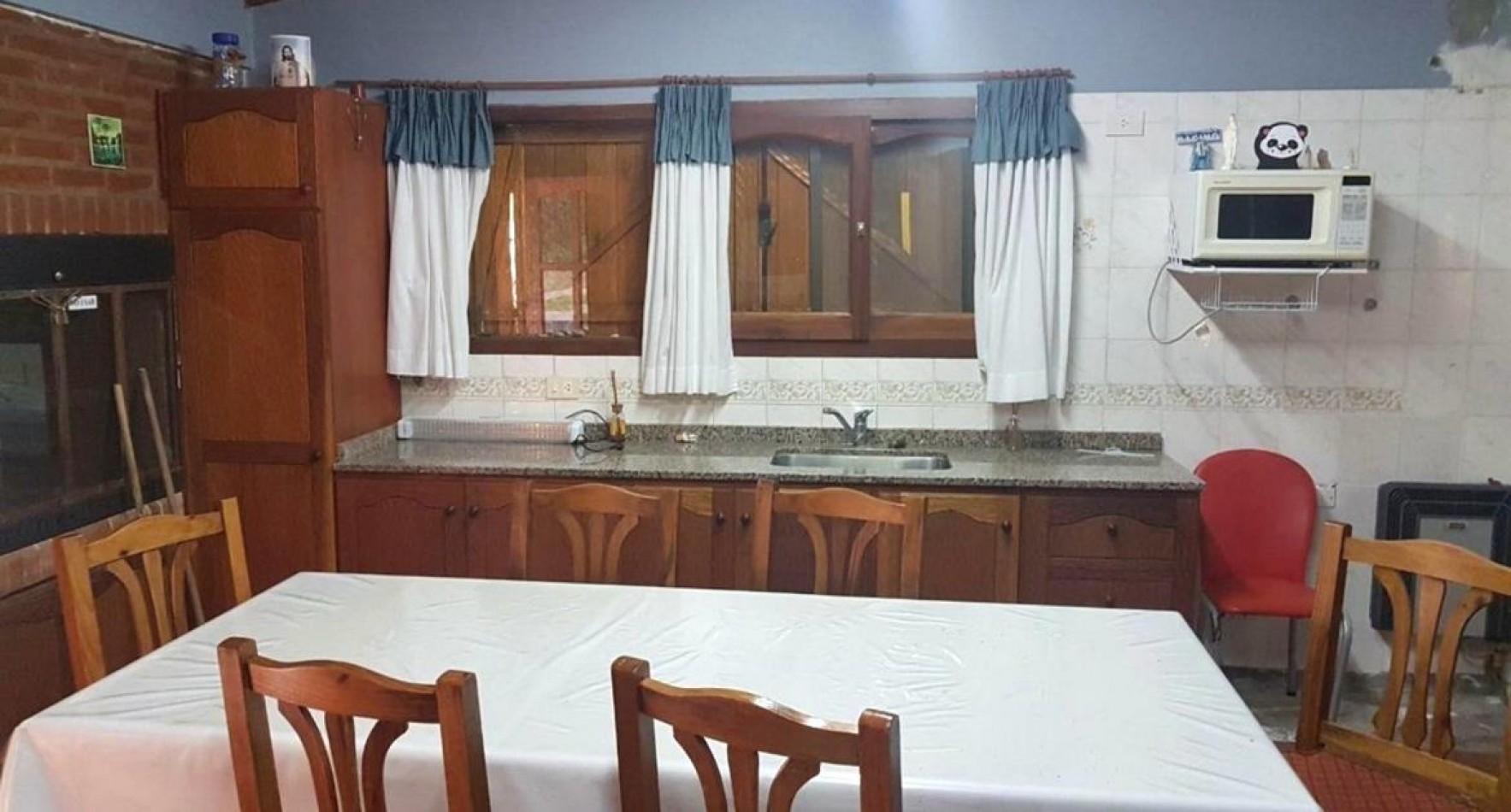 CHALET 4 AMBIENTES CON PISCINA Y APTO CREDITO