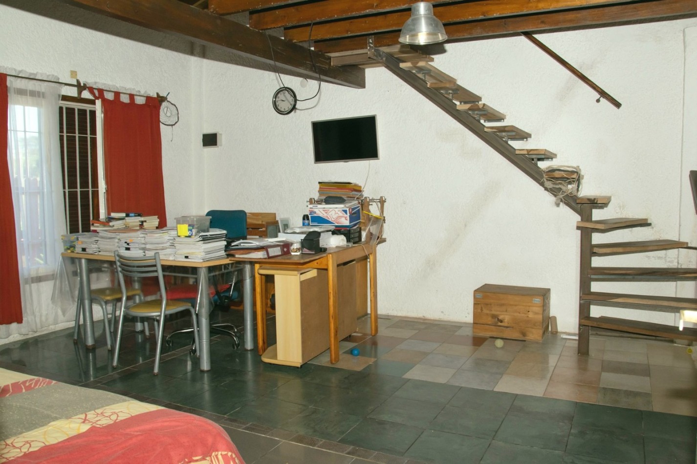 VENTA EN BLOQUE. IDEAL RENTISTA.- 3 Propiedades,1 casa y 2 departamentos