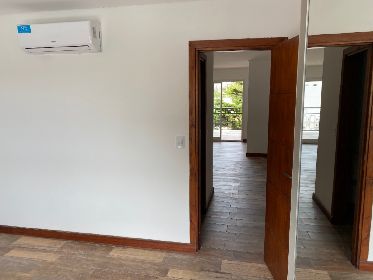 VENTA Semipisos 2 Amb. a estrenar. Con espacio de cochera