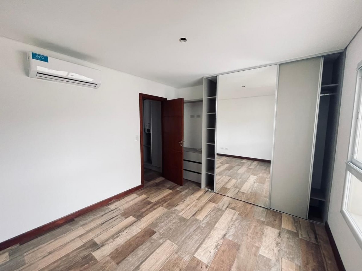 VENTA Semipisos 2 Amb. a estrenar. Con espacio de cochera