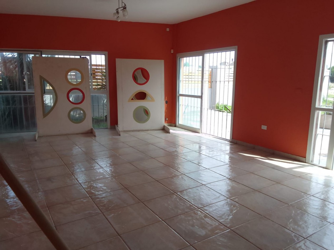 Venta oportunidad constructora/inversionista Casa sobre lote R3