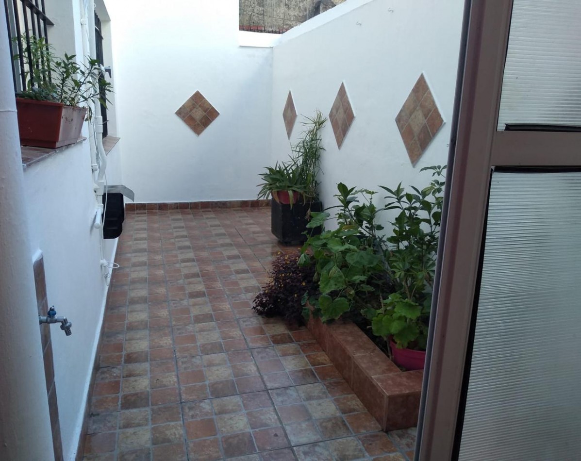 Excelente PH 3 amb. al frente  Guemes - APTO CREDITO USA142.000