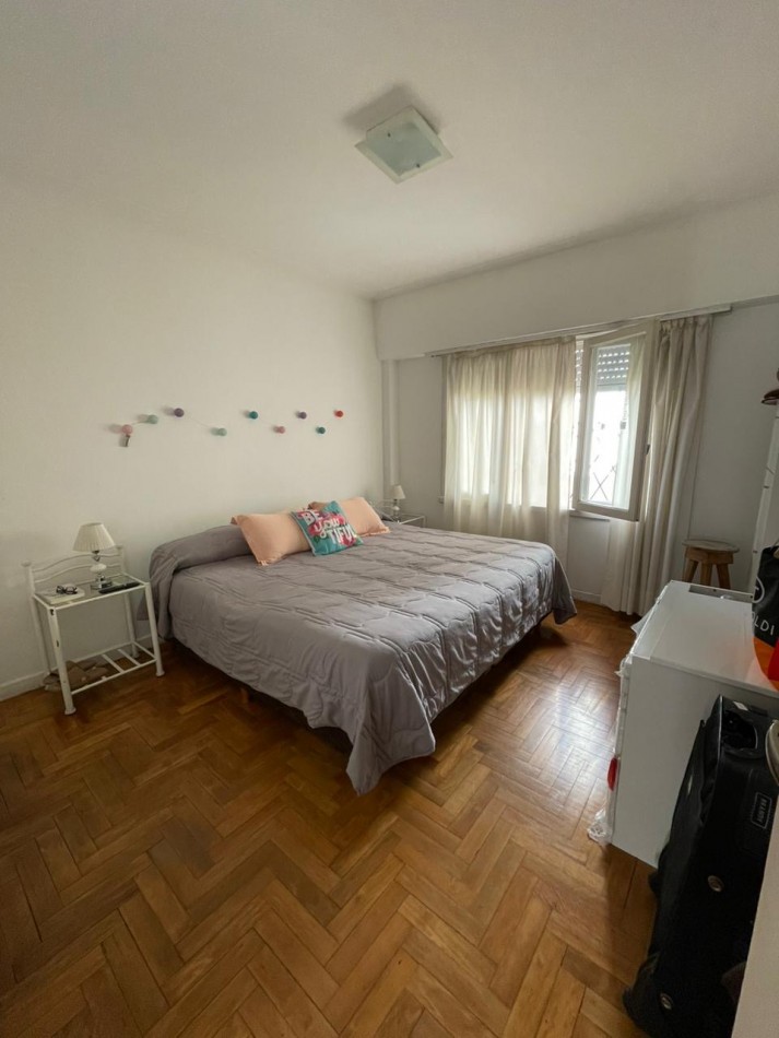 Excelente depto 4 amb RECICLADO A NUEVO c/ Balcon a la calle zona centro 