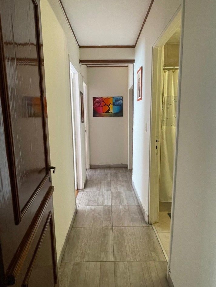 Excelente depto 4 amb RECICLADO A NUEVO c/ Balcon a la calle zona centro 