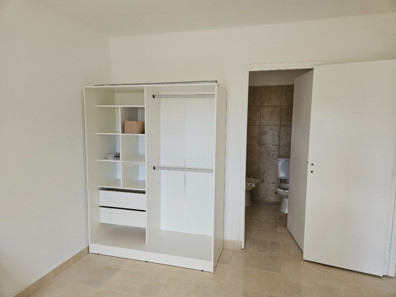 Casa a estrenar 4 amb. En Haras del Mar c/ cochera