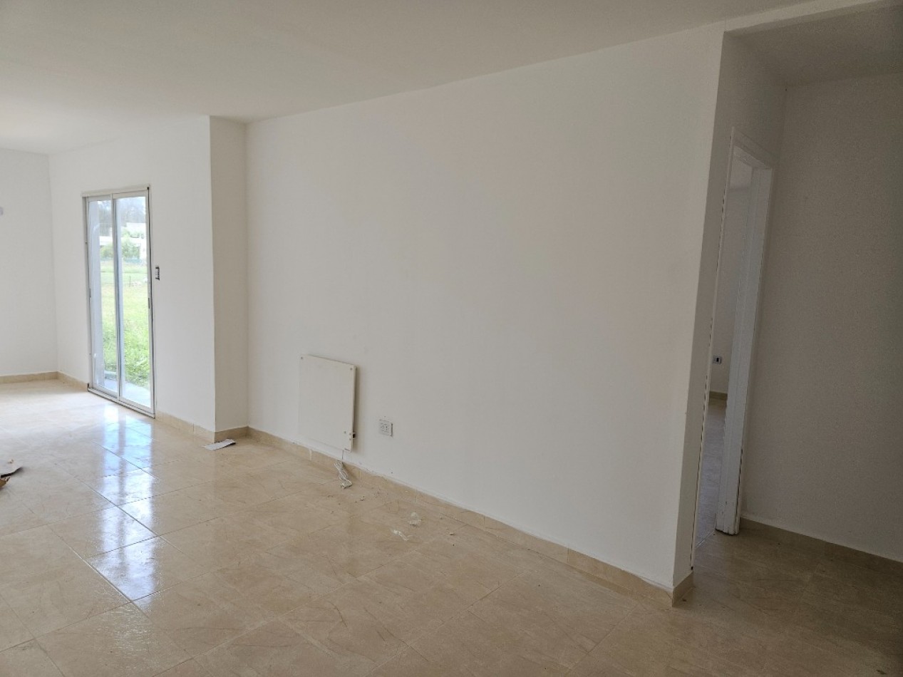 Casa a estrenar 4 amb. En Haras del Mar c/ cochera