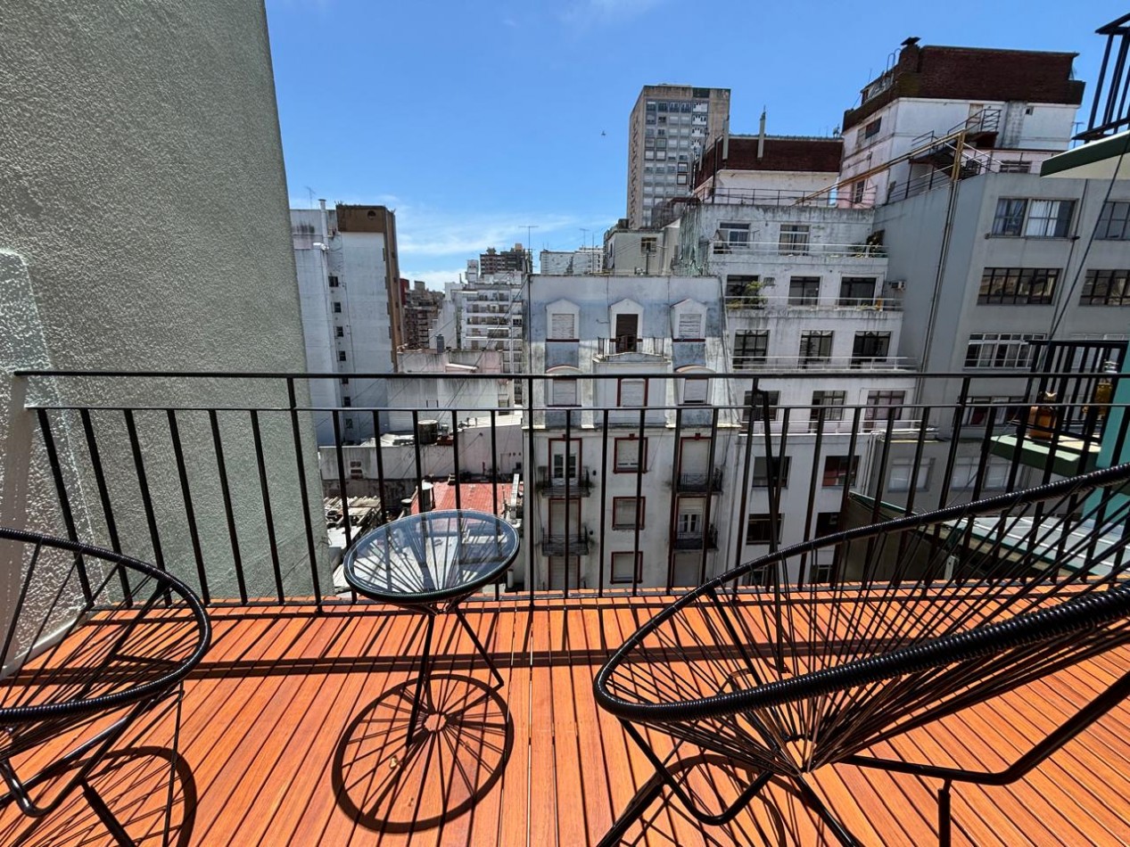 Depto 3 amb. con dependencia y balcon terraza zona centro