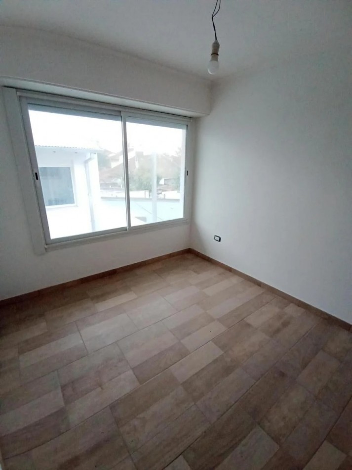 Duplex 2 ambientes. Zona San Juan