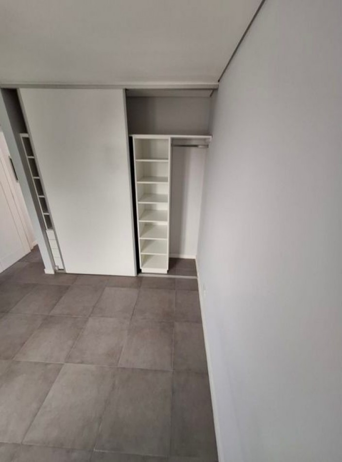 APTO CREDITO!! SE VENDE PH 3 AMBIENTES CON COCHERA ZONA UNIVERSIDAD / OPORTUNIDAD!!