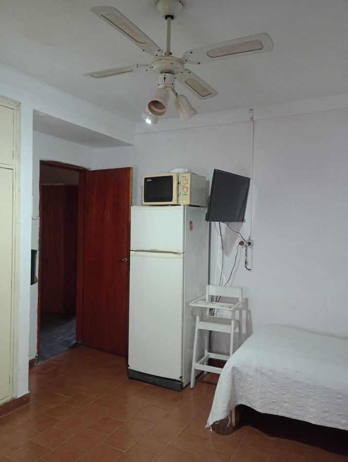 CHALET 3 AMBIENTES MAS DEPARTAMENTO 2 AMB EN EL BARRIO EL MARTILLO. APTO CREDITO