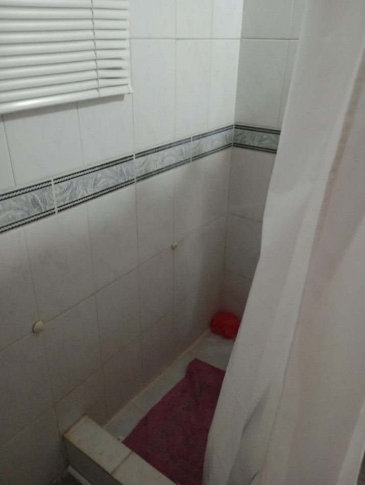 CHALET 3 AMBIENTES MAS DEPARTAMENTO 2 AMB EN EL BARRIO EL MARTILLO. APTO CREDITO