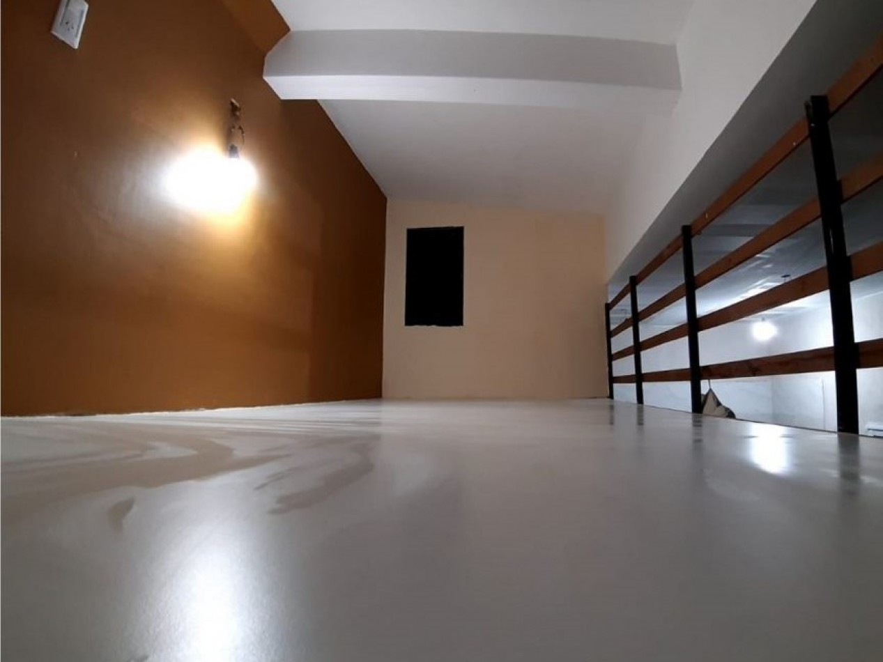 CASA 2 AMBIENTES CON AMPLIO TERRENO EN EL BARRIO COLINA ALEGRE