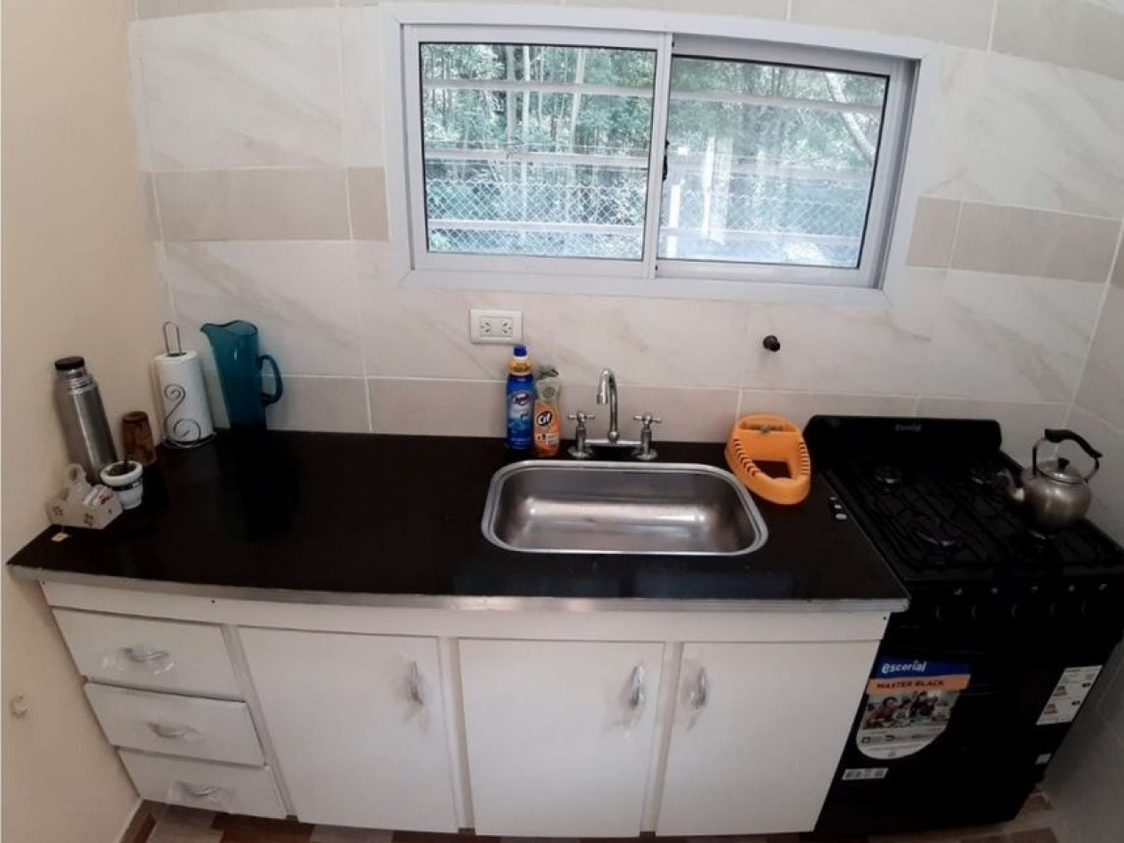 CASA 2 AMBIENTES CON AMPLIO TERRENO EN EL BARRIO COLINA ALEGRE
