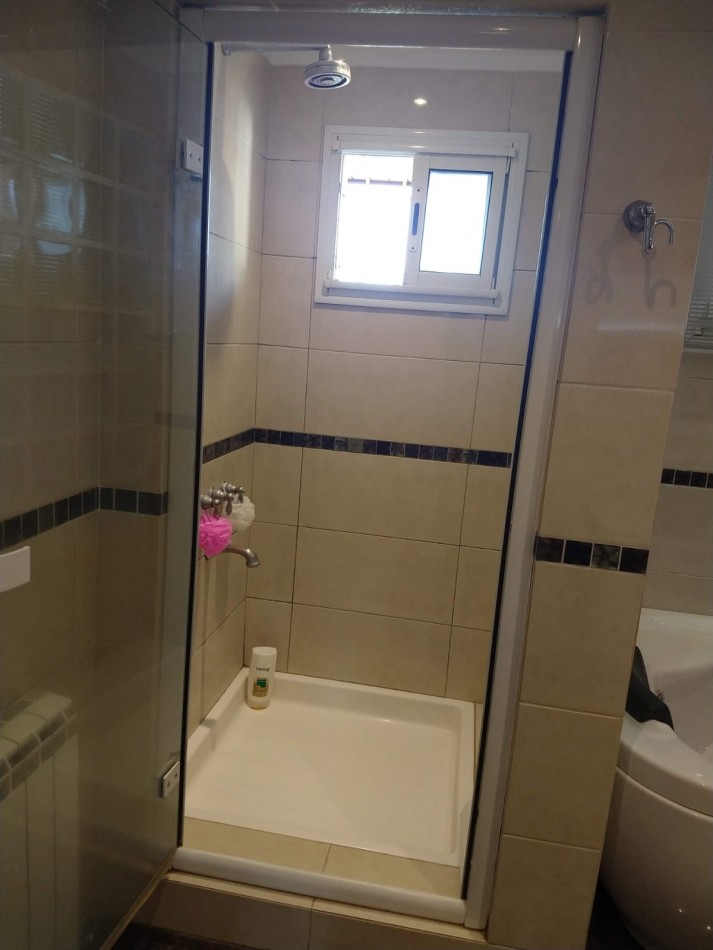 CHALET DE 6 AMBIENTES CON QUINCHO Y PISCINA EN COLINAS PERALTA RAMOS (APTO CREDITO)