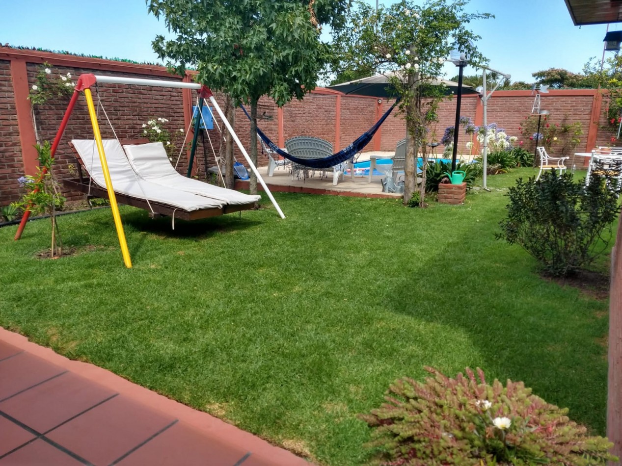 CHALET DE 6 AMBIENTES CON QUINCHO Y PISCINA EN COLINAS PERALTA RAMOS (APTO CREDITO)