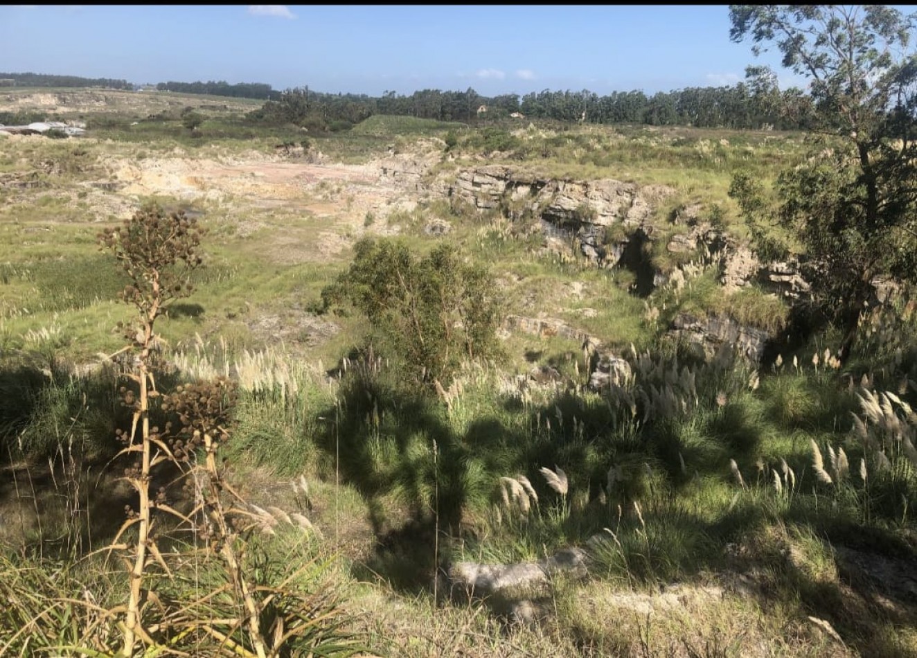 CAMPO DE 43 HECTAREAS EN ESTACION CHAPADMALAL, BATAN VENDE O PERMUTA