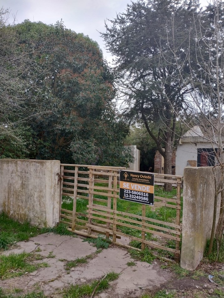 LOTE DE 420M2 EN FELIX U. CAMET VENDE O PERMUTA. APTO CREDITO