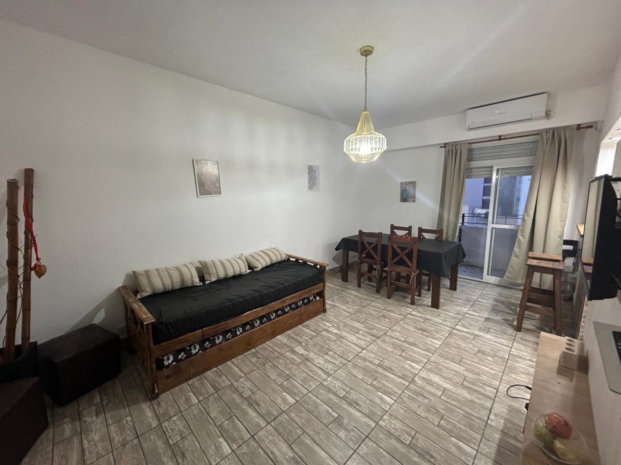DEPARTAMENTO 2 AMBIENTES A LA CALLE EN ALDREY