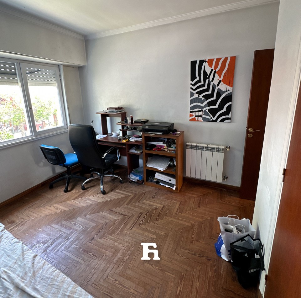 Chalet en venta de 5 ambientes 