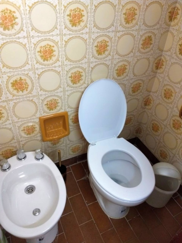 PH 3 AMB. CON ESCRITORIO EN VENTA A METROS DEL MAR, EN EL  PRIVILEGIADO BARRIO SAN CARLOS