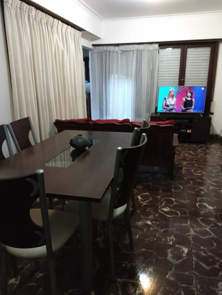 PH 3 AMB. CON ESCRITORIO EN VENTA A METROS DEL MAR, EN EL  PRIVILEGIADO BARRIO SAN CARLOS