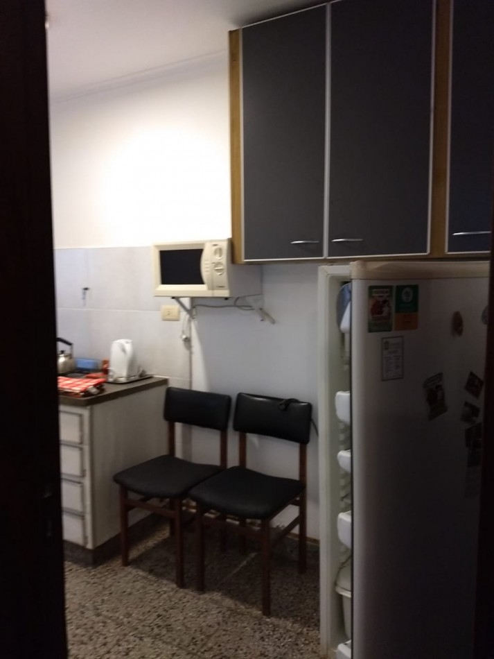 PH 3 AMB. CON ESCRITORIO EN VENTA A METROS DEL MAR, EN EL  PRIVILEGIADO BARRIO SAN CARLOS