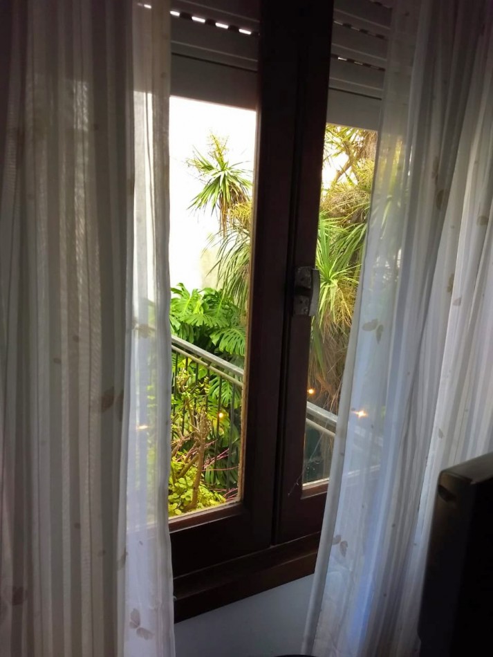 PH 3 AMB. CON ESCRITORIO EN VENTA A METROS DEL MAR, EN EL  PRIVILEGIADO BARRIO SAN CARLOS