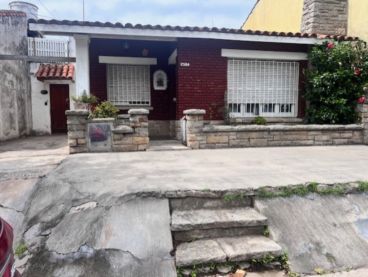 REBAJADO- RE TASADO !!!! VENTA CHALET TIPICO MDP, ESTADO  ORIGINAL !!!!  MAS PH ATRAS, CON ENTRADA INPENDIENTE, ZONA MARCONI Y ALTE. BROWN