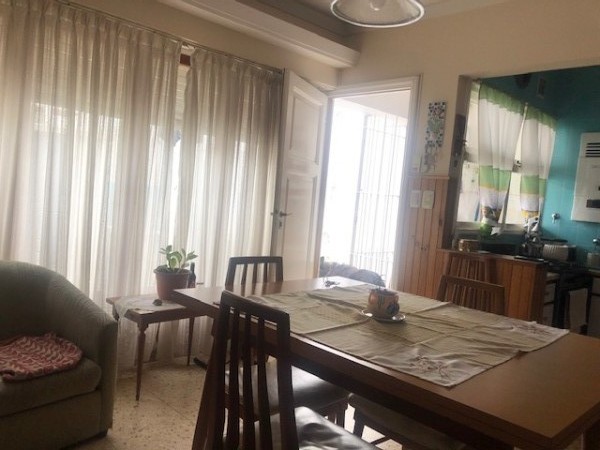 NUEVO VALOR !!!! VENTA MAR DEL PLATA,  PH 4 AMBIENTES, ATRAS, DESARROLLADO EN DOS  PLANTAS, PEQUENO PATIO, APTO CREDITO