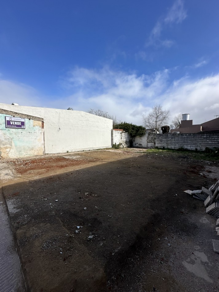 TERRENO EN TANDIL - OPORTUNIDAD RETASADA CON PLANOS APROBADOS PARA DOS DUPLEX