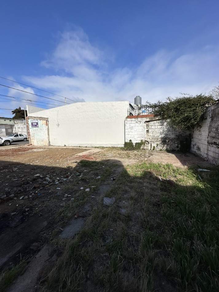 TERRENO EN TANDIL - OPORTUNIDAD RETASADA CON PLANOS APROBADOS PARA DOS DUPLEX