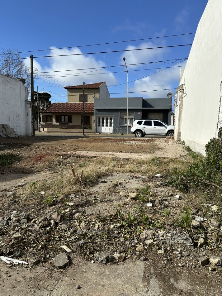 TERRENO EN TANDIL - OPORTUNIDAD RETASADA CON PLANOS APROBADOS PARA DOS DUPLEX
