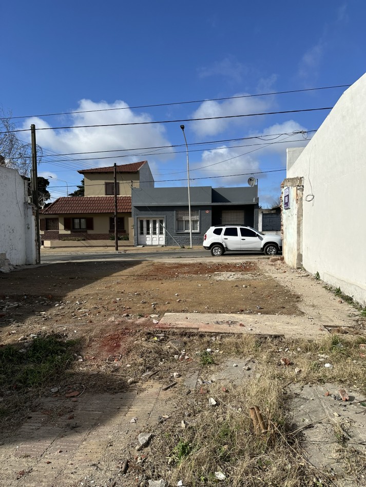 TERRENO EN TANDIL - OPORTUNIDAD RETASADA CON PLANOS APROBADOS PARA DOS DUPLEX