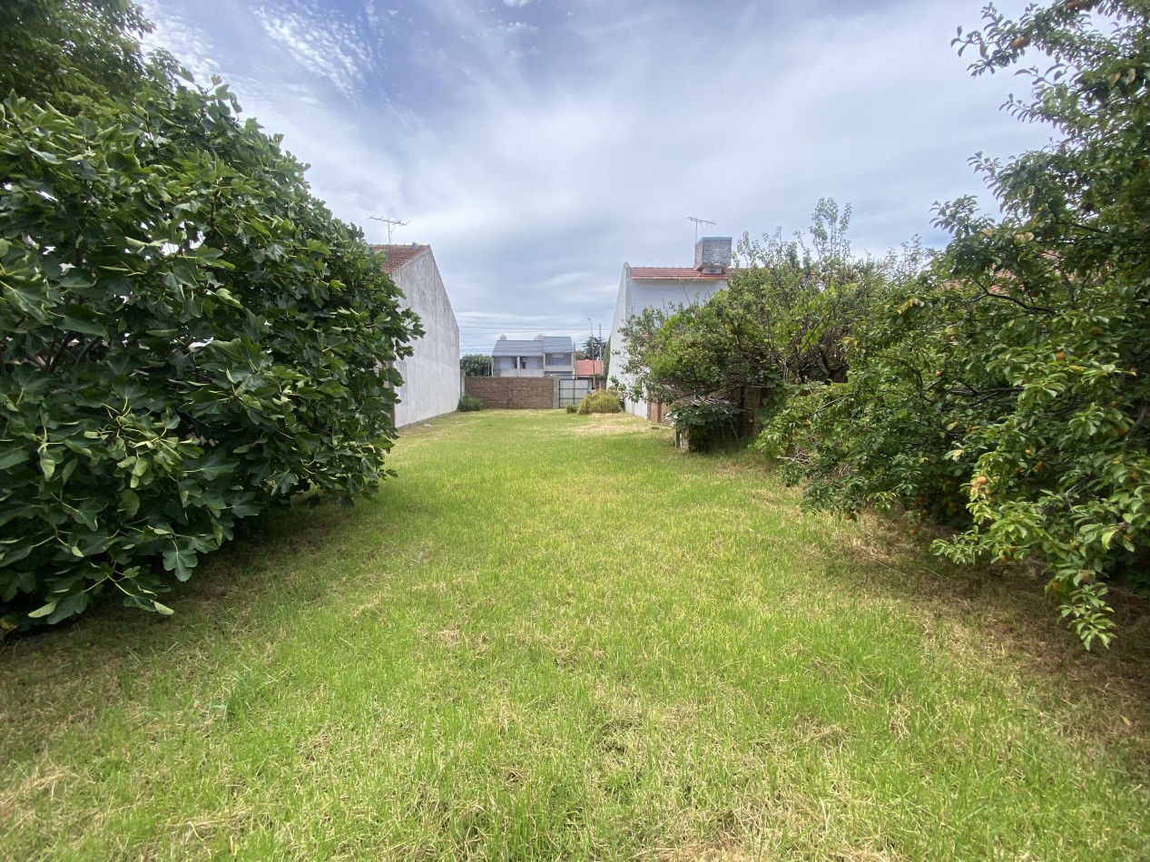 Terreno en venta- Colina de Peralta Ramos, 446 mts²