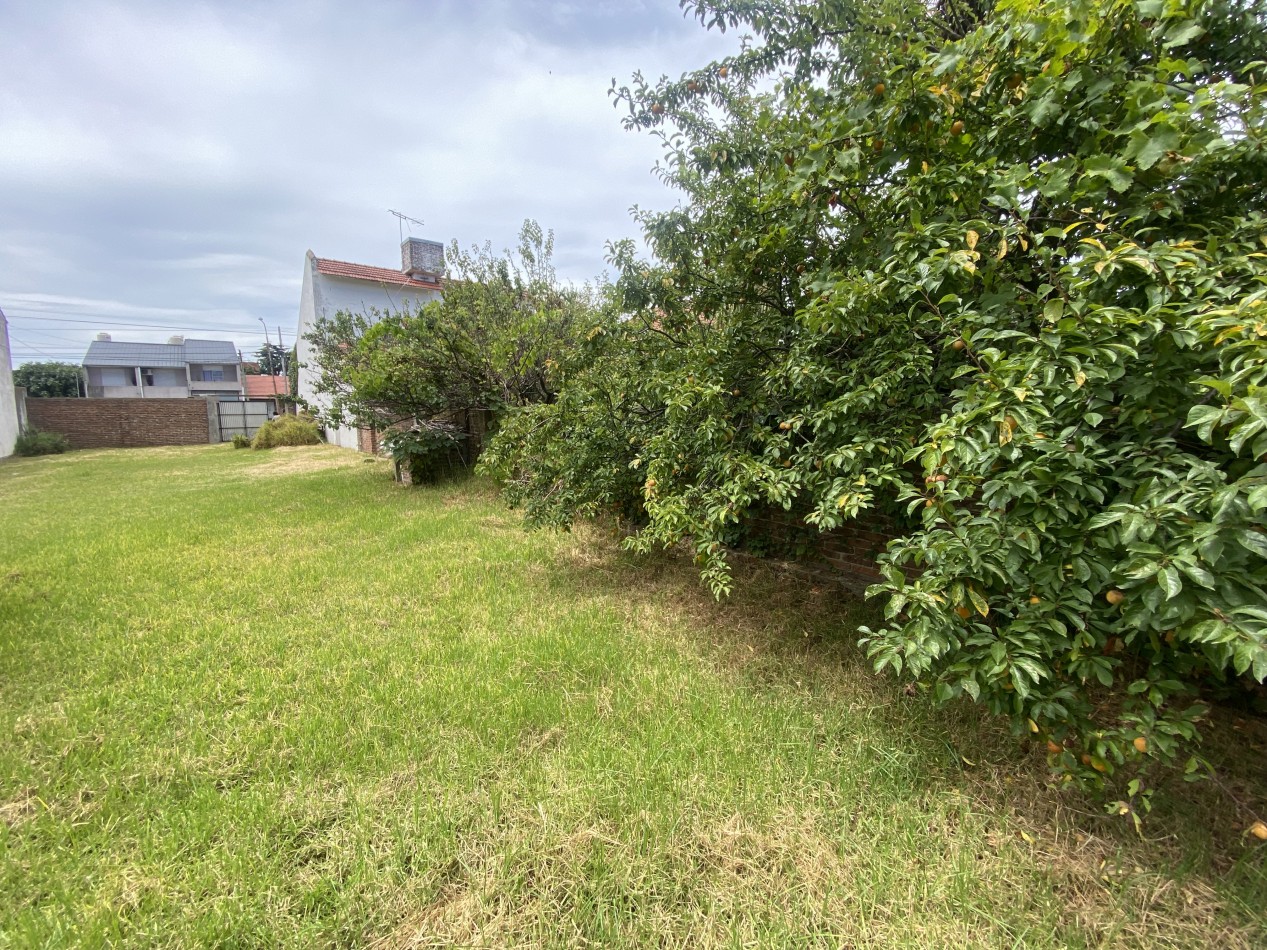 Terreno en venta- Colina de Peralta Ramos, 446 mts²