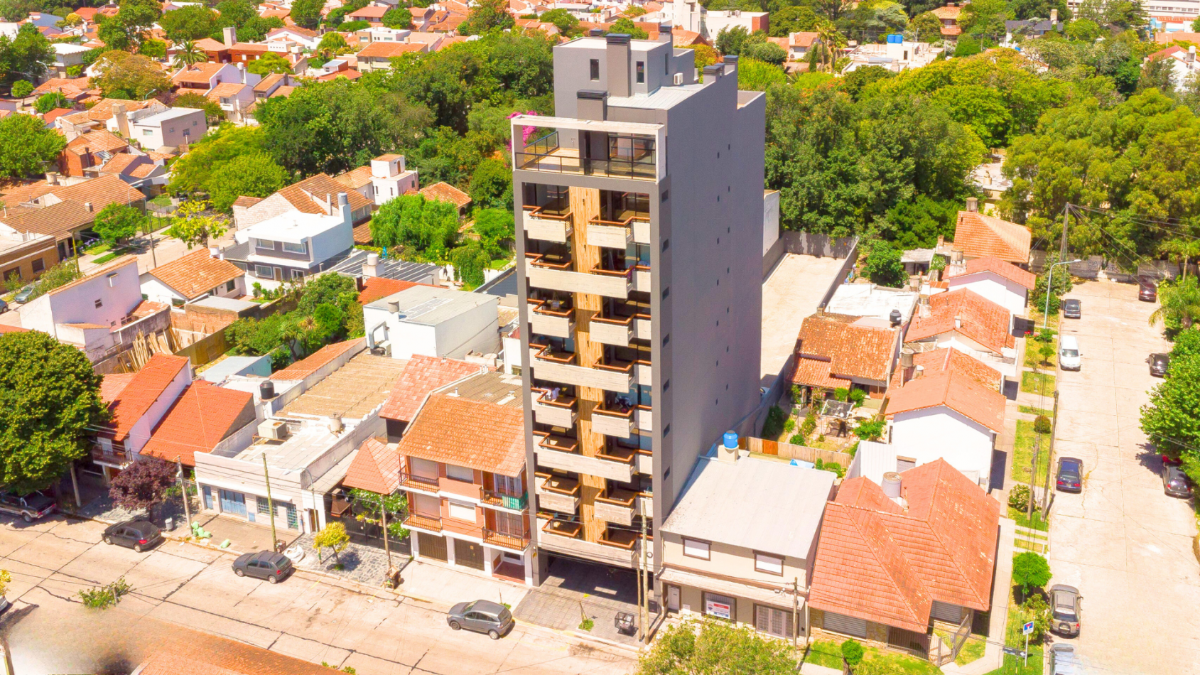 MONOAMBIENTE MODERNO DE CATEGORIA A ESTRENAR EN EDIFICIO PRIMUS CON BALCON TERRAZA - FINANCIACION