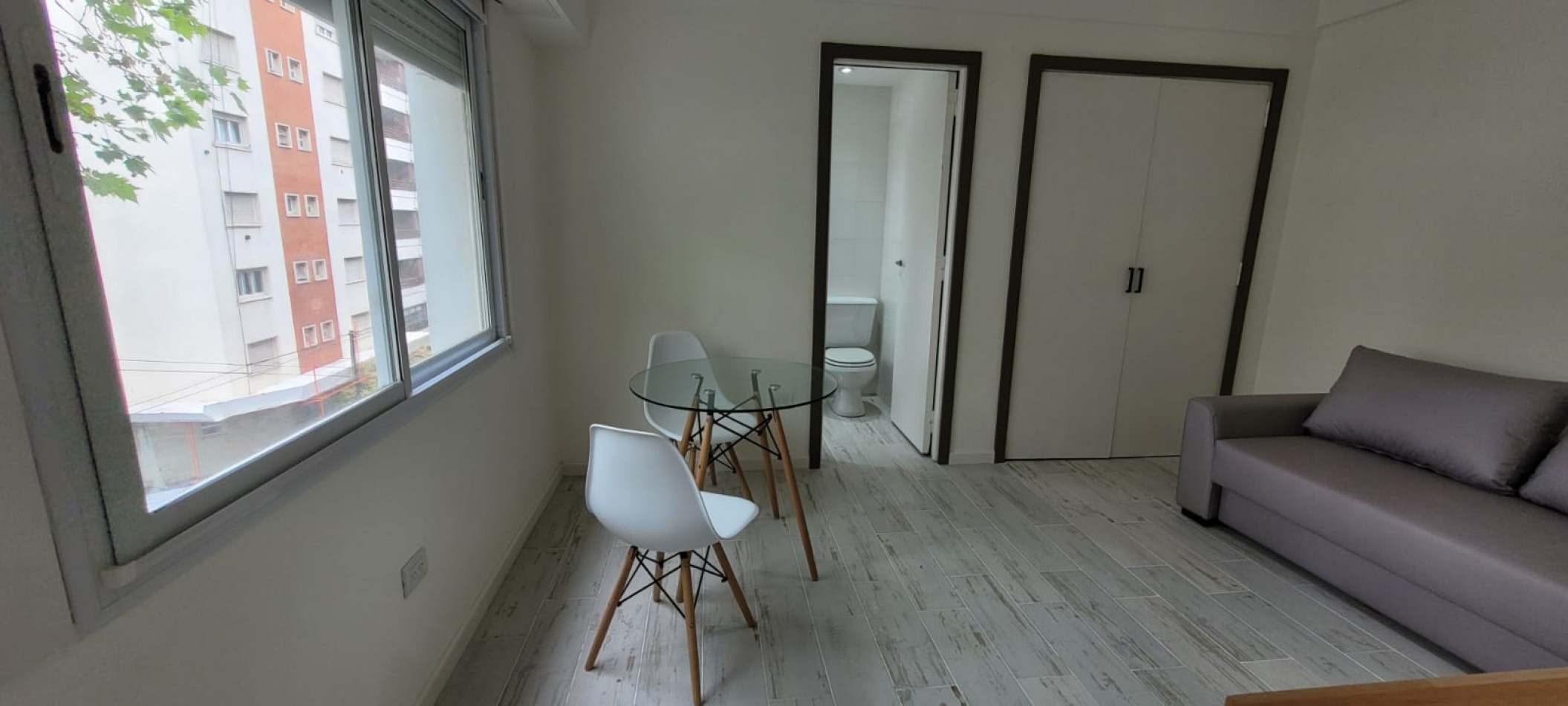 VENTA MONOAMBIENTE RECICALDO Y AMOBLADO!!!