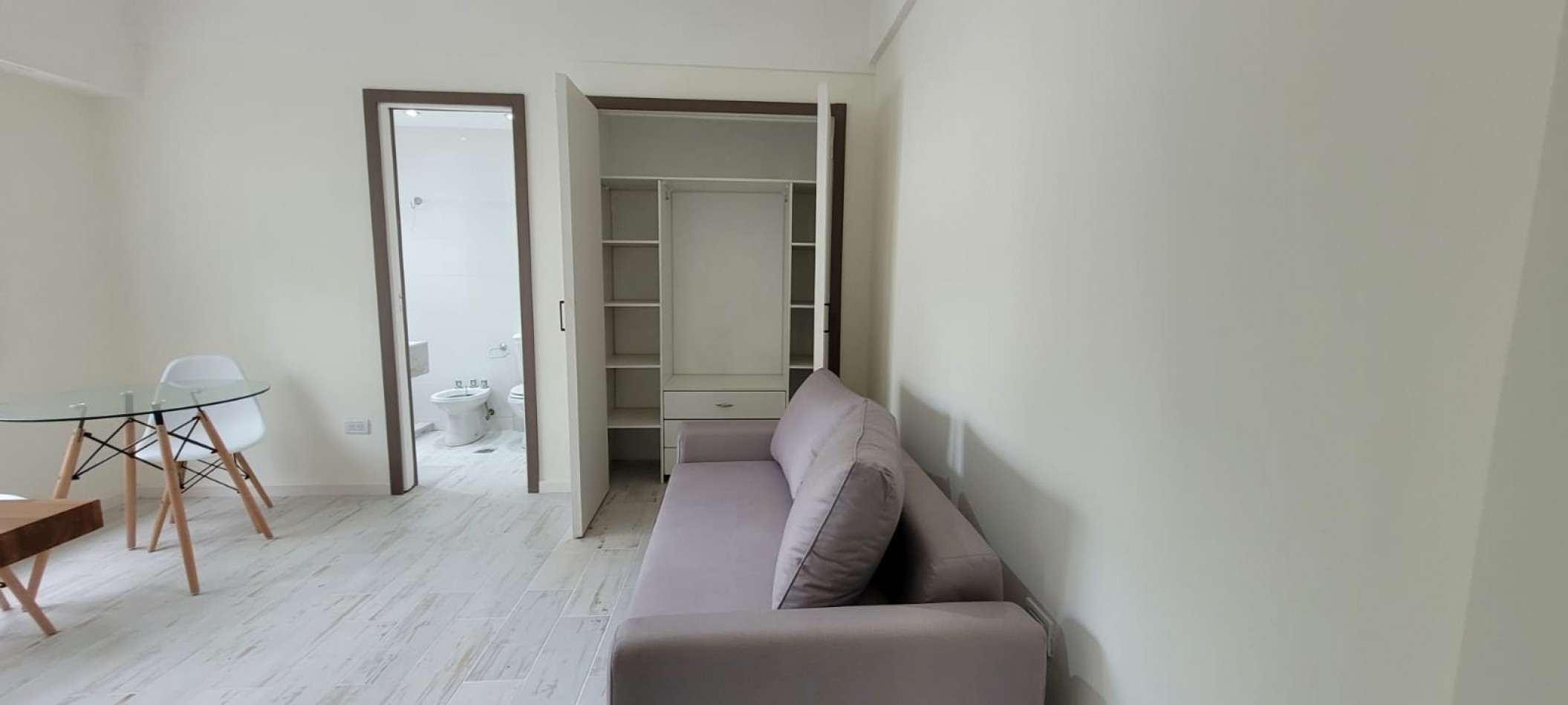 VENTA MONOAMBIENTE RECICALDO Y AMOBLADO!!!