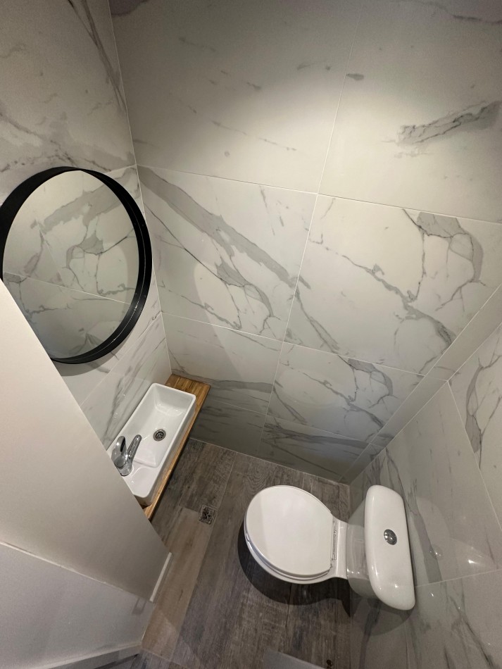 IMPECABLE 4 AMBIENTES TOTALMENTE RECICLADO - CENTRO-