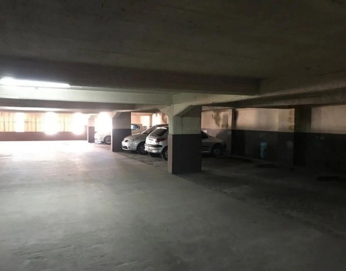 COCHERA EN VENTA - MONACOAUTO BELGRANO 2500 -
