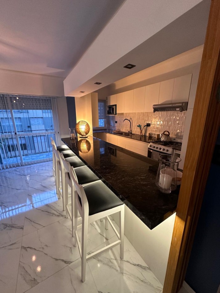 VENTA 3 AMBIENTES CON COCHERA-MACROCENTRO-