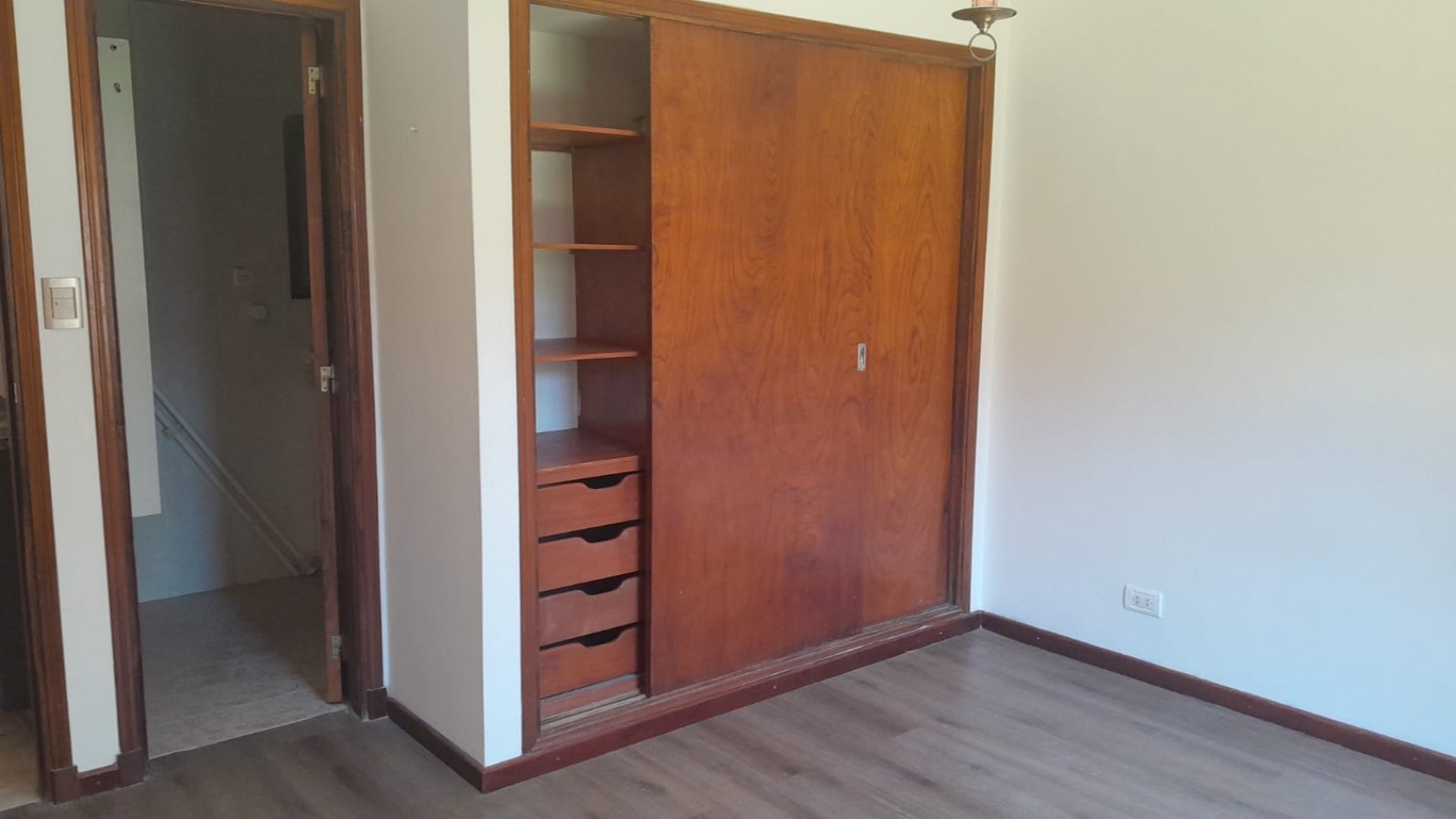  Chalet de 4 ambientes en el codiciado barrio Constitucion.