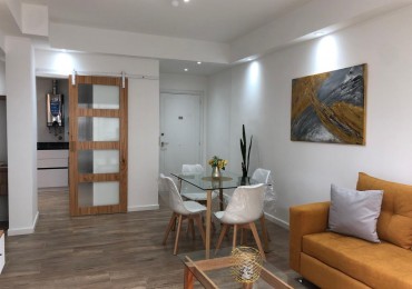 Departamento 3 ambientes, mas espacio de escritorio.