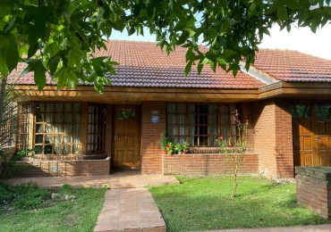  Chalet de 4 ambientes en el codiciado barrio Constitucion.